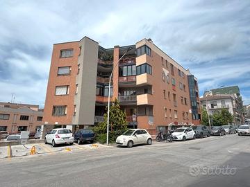 Via Crispi - appartamento di 126 mq-zona centrale