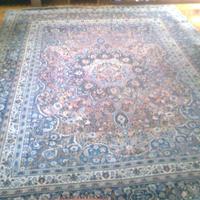 Tappeto blu grande