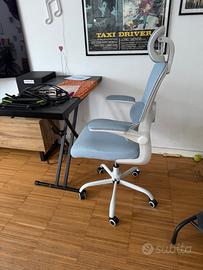 Sedia da ufficio ergonomica 