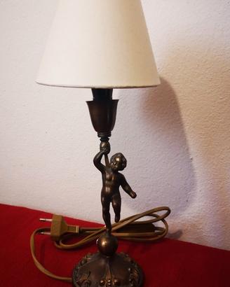 Lampada Vintage con Putto in Bronzo Patinato