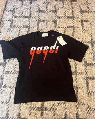 maglietta gucci prezzo trattabile 
