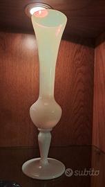Vaso in vetro opalino
