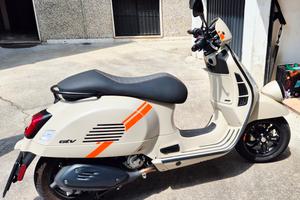 piaggio vespa gtv 300 