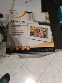 cornice digitale nuova