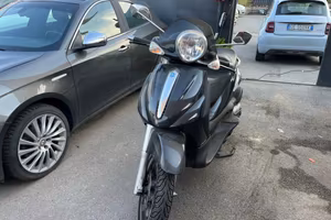 Piaggio Beverly 500