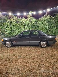Mercedes 190 - 1990