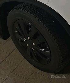 pneumatici invernali DUNLOP con copricerchi 