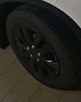 pneumatici invernali DUNLOP con copricerchi 