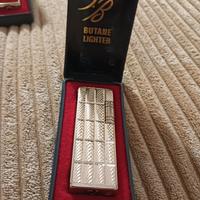 vari accendini da collezione 