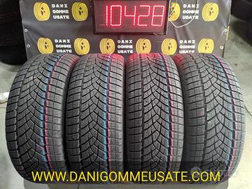 4 Gomme 235 55 17 INVERNALI GOODYEAR al 90%