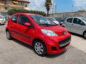 Peugeot 107 1.0 68CV 5p. Sweet Years