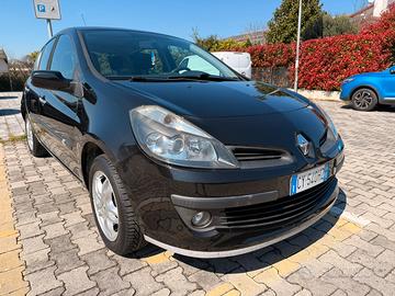 Renault Clio 2006