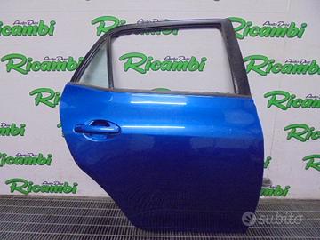 PORTA POSTERIORE DESTRA PER AURIS E150 2011