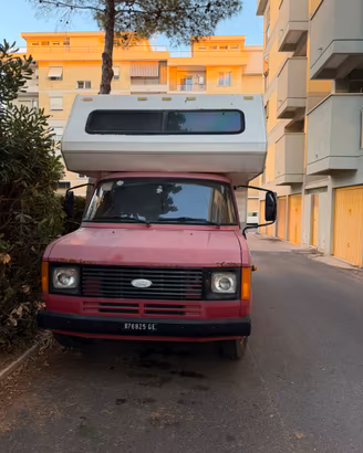 Camper Ford Coachmen 1981 - vintage restaurato
