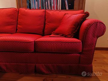 Divano angolare su misura in tessuto rosso