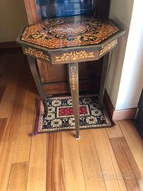 Tavolino stile sorrentino