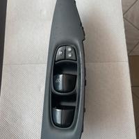 Pulsantiera alzavetro sx Nissan Juke