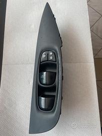 Pulsantiera alzavetro sx Nissan Juke