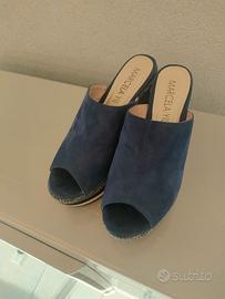 sandali con zeppa Marcela yil