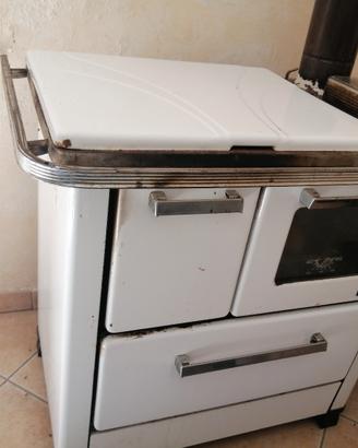 Cucina economica / stufa a legna con forno  