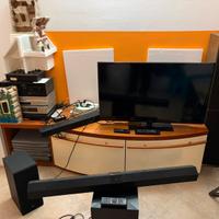Mobile TV in legno con cassetti