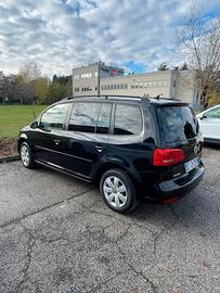 VOLKSWAGEN Touran 2ª serie - 2013