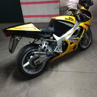 Suzuki GSX R 750