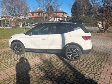 SEAT Arona 1.0 TGI Allestimento FR 5 P