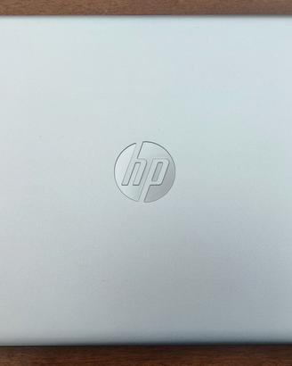 Computer laptop HP 15,6 pollici Ryzen 5 256GB SSD