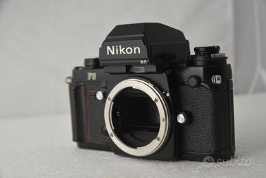 CORPO NIKON F3 HP CON DORSO DATA MF-14  NIKON F3HP