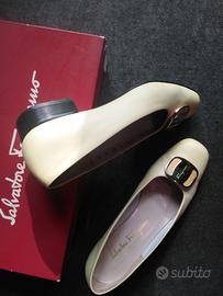 FERRAGAMO scarpe donna
