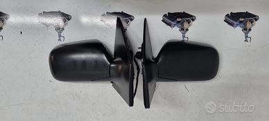 Specchietto dx o sx toyota yaris 2001