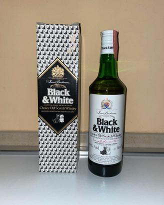 BLACK & WHITE CHOICE OLD SCOTCH WHISKY ANNI '70