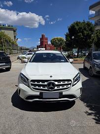 Mercedes GLA 180 Benzina 2019 pari al nuovo