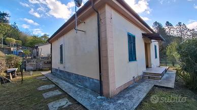 Villetta indipendente con giardino