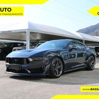 FORD Mustang Fastback 5.0 V8 aut. Dark Horse