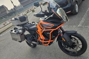 KTM 1290 Super Adventure -novembre 2021
