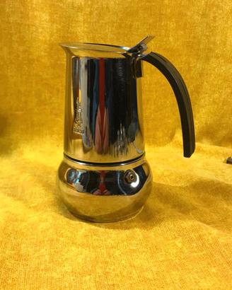 macchinetta per caffe a fiamma Bialetti 6 tazze
