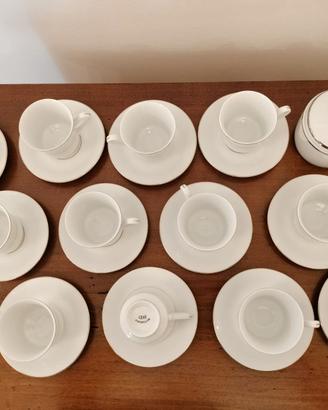 Servizio tazzine caffè in fine ceramica