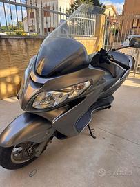 Suzuki Burgman 400 K8