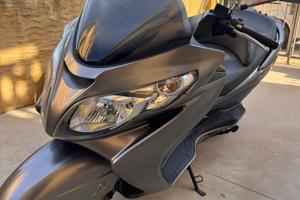 Suzuki Burgman 400 K8