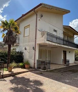 Rif.3650RV54248| villa caltanissetta