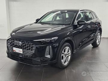 Audi Audi Q5 SUV Business Advanced TDI quattro 150