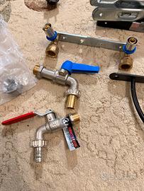 Rubinetti a sfera con porta gomma