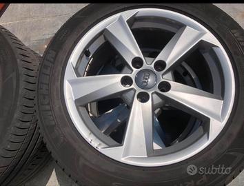Cerchi in lega audi Q2