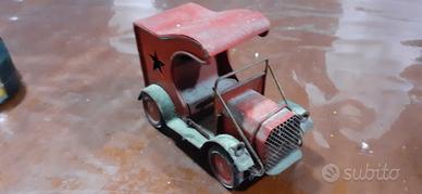 modellino macchina vintage 