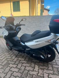 Scooter kymco