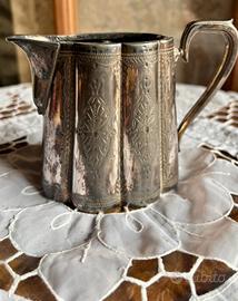 Lattiera antica da collezione 