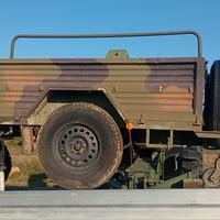 rimorchio ex militare vm90