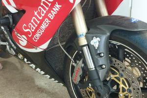 Yamaha R1